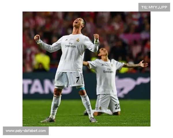 皮克重提与C罗旧怨怒斥皇马DNA引发争议再掀舆论风波 皮克重提与C罗旧怨怒斥皇马DNA引发争议再掀舆论风波